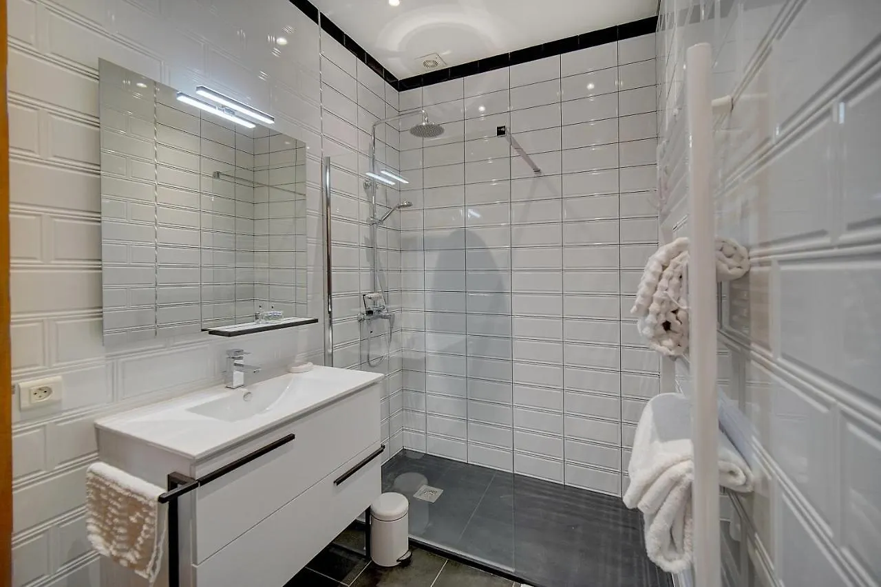 קאן Charmant 3 Pieces Rue D'Antibes דירה