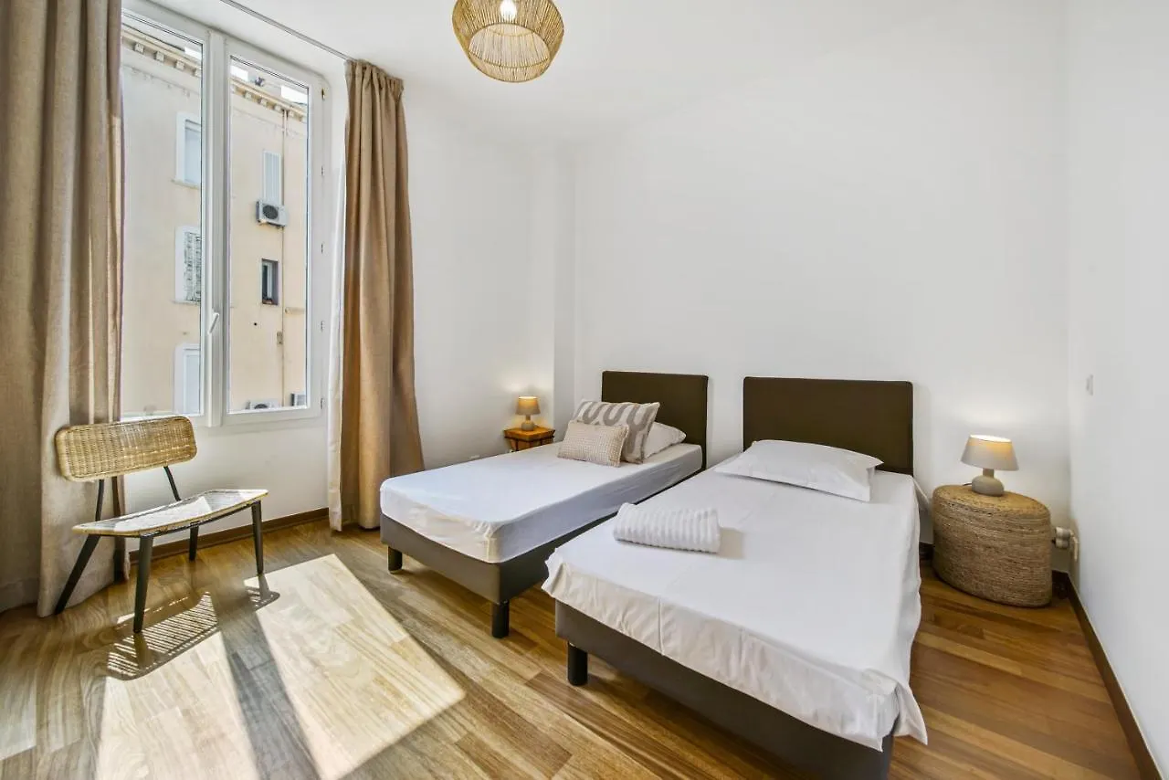 Apartment Charmant 3 Pieces Rue D'Antibes Cannes France